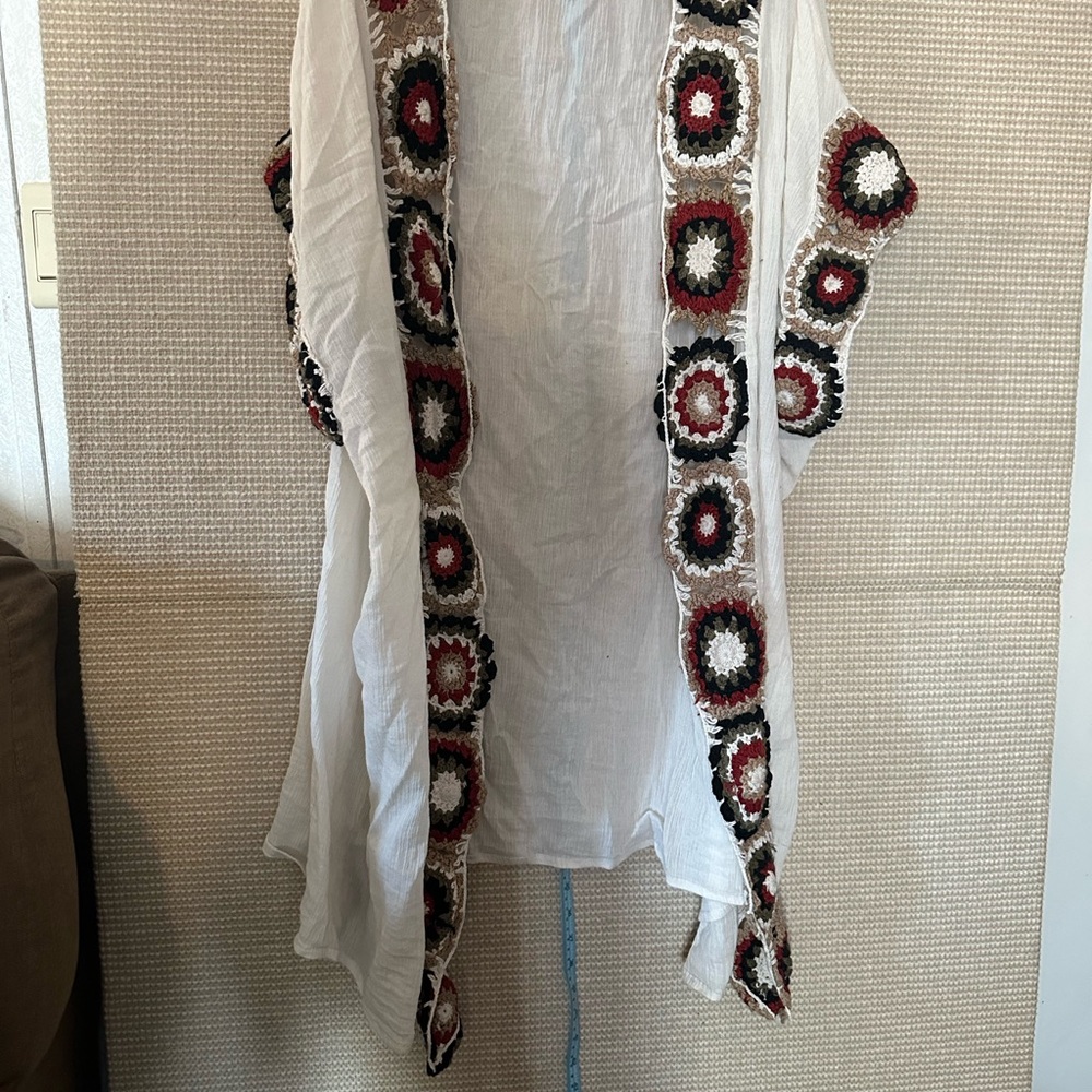 Bohemian Crochet Trim Kimono